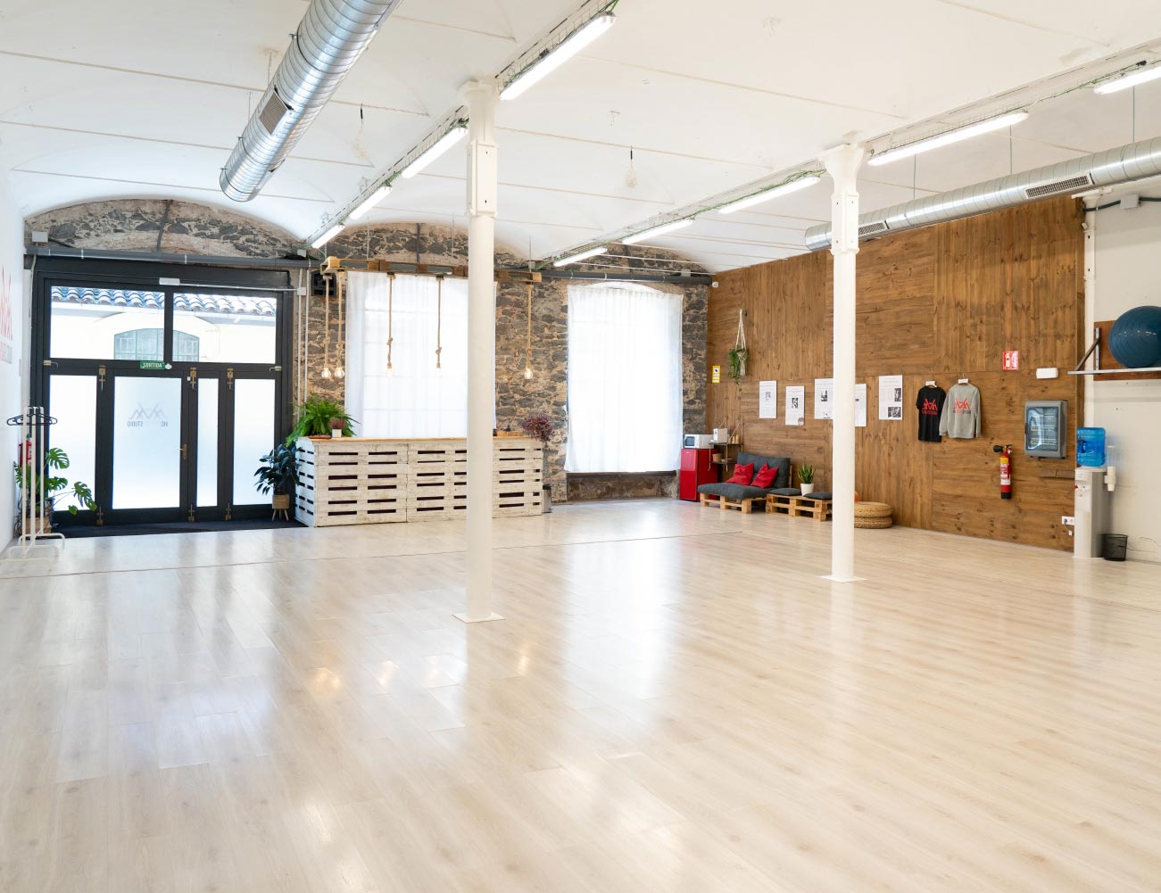 Estudi de Pilates Màquines i Mat a Vic